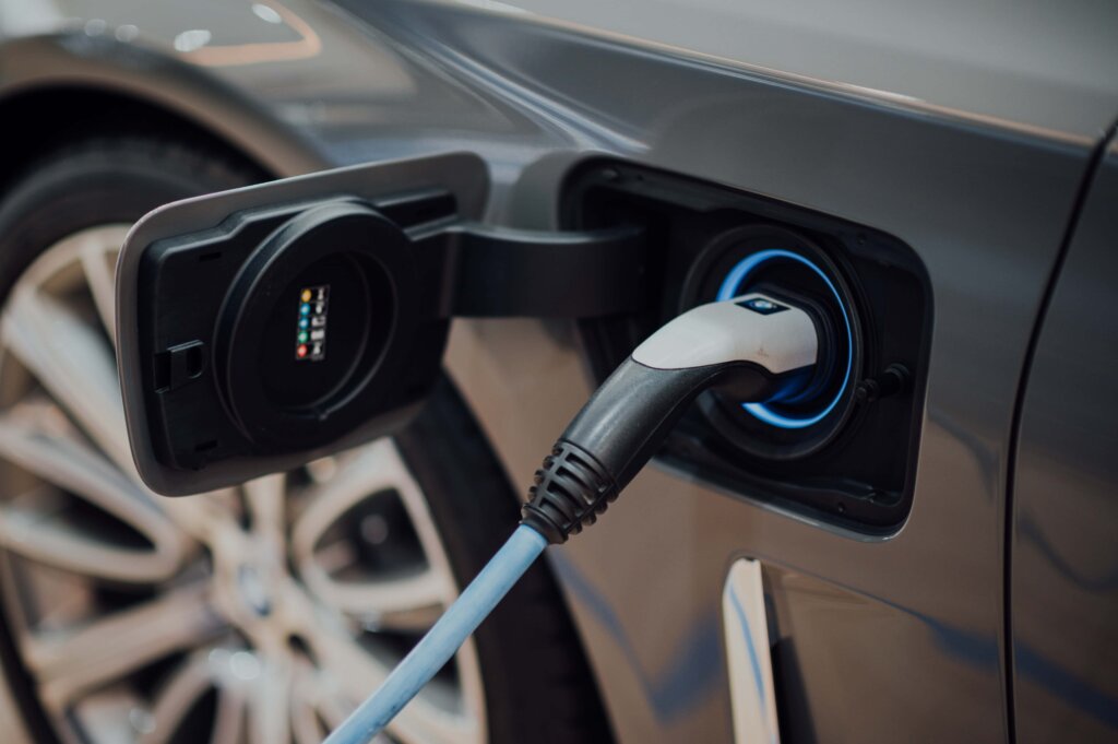Automakers Ask Congress To Lift Cap On Electric Vehicle Credit